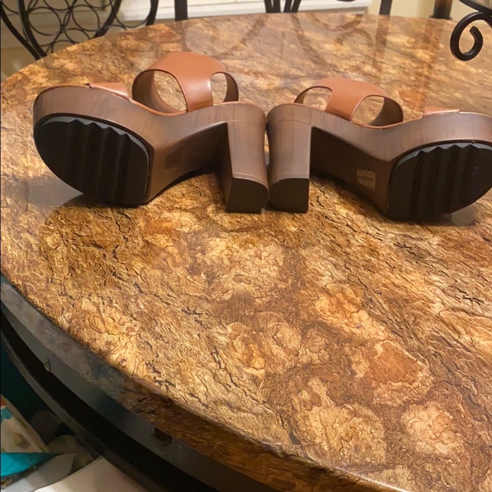 Shoes - Picture 3 of 3